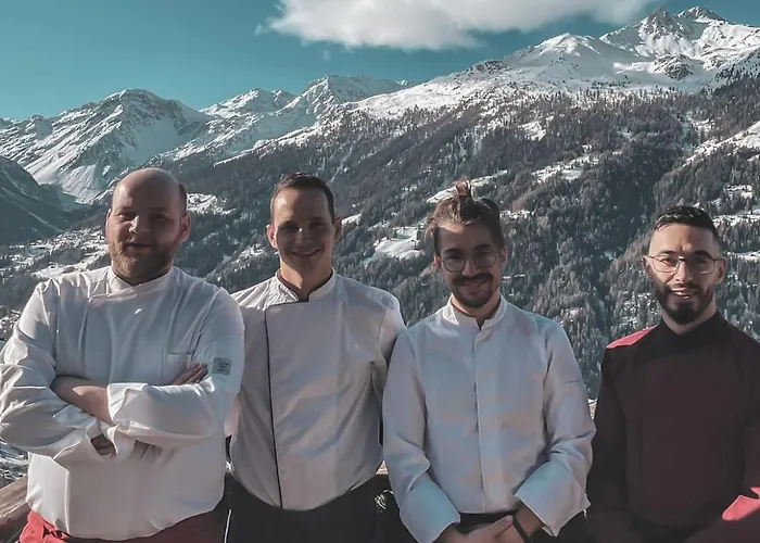 Hotel Le Grand Chalet Favre